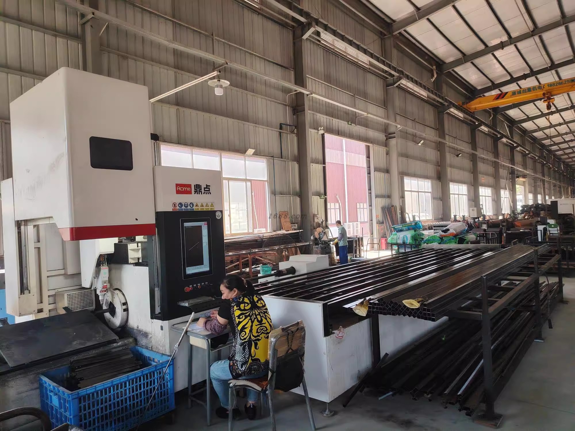 Stand Coat Garment Shoes and Rath Clothes Rack With Storage Bench Bedroom clothes rack industrial wind corner storage