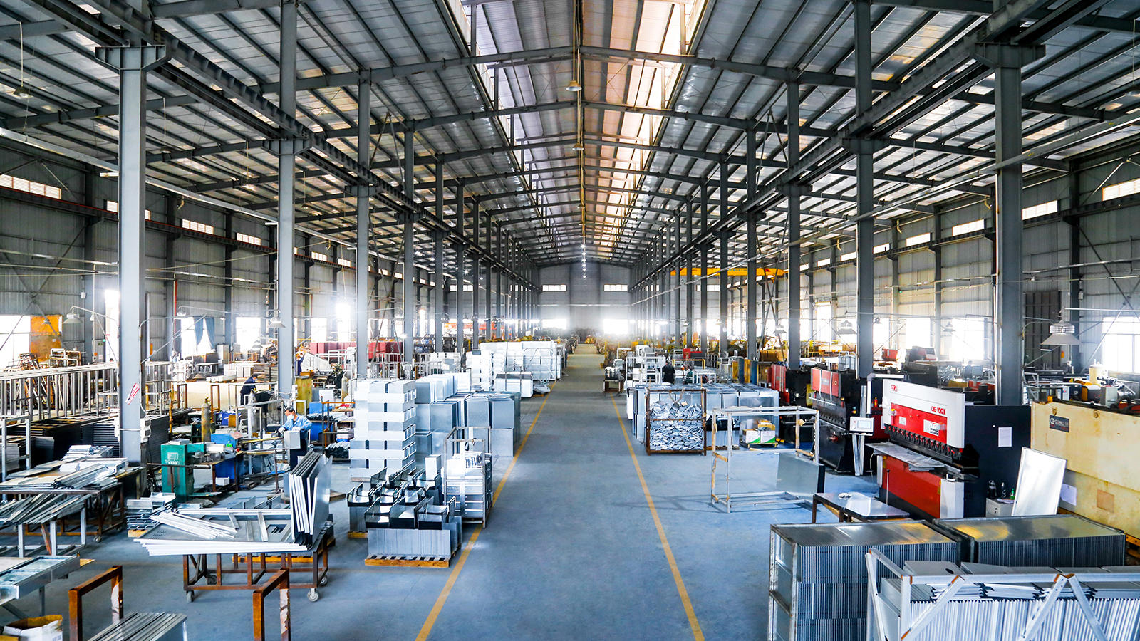 40-Inch Industrial-Style Loft Coat Rack Clothes Drying Rack for Walk-In Closet Bedroom Bathroom Wall-Mounted Hanging Clothing