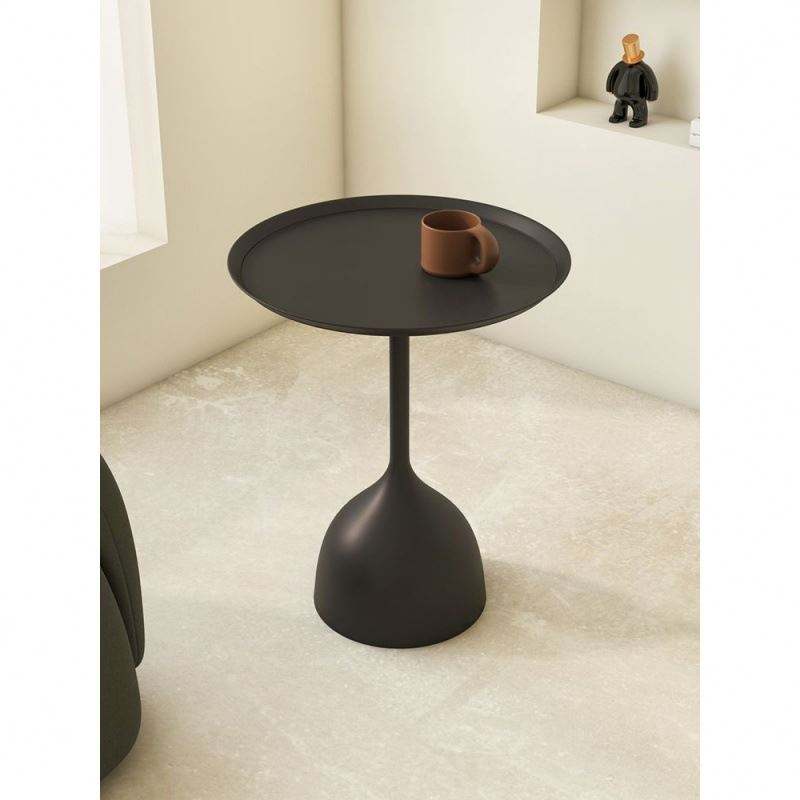 Cream Style Sofa Side Table White Mobile Tea Table Mini Balcony Iron Light Luxury Corner Table Creative 3